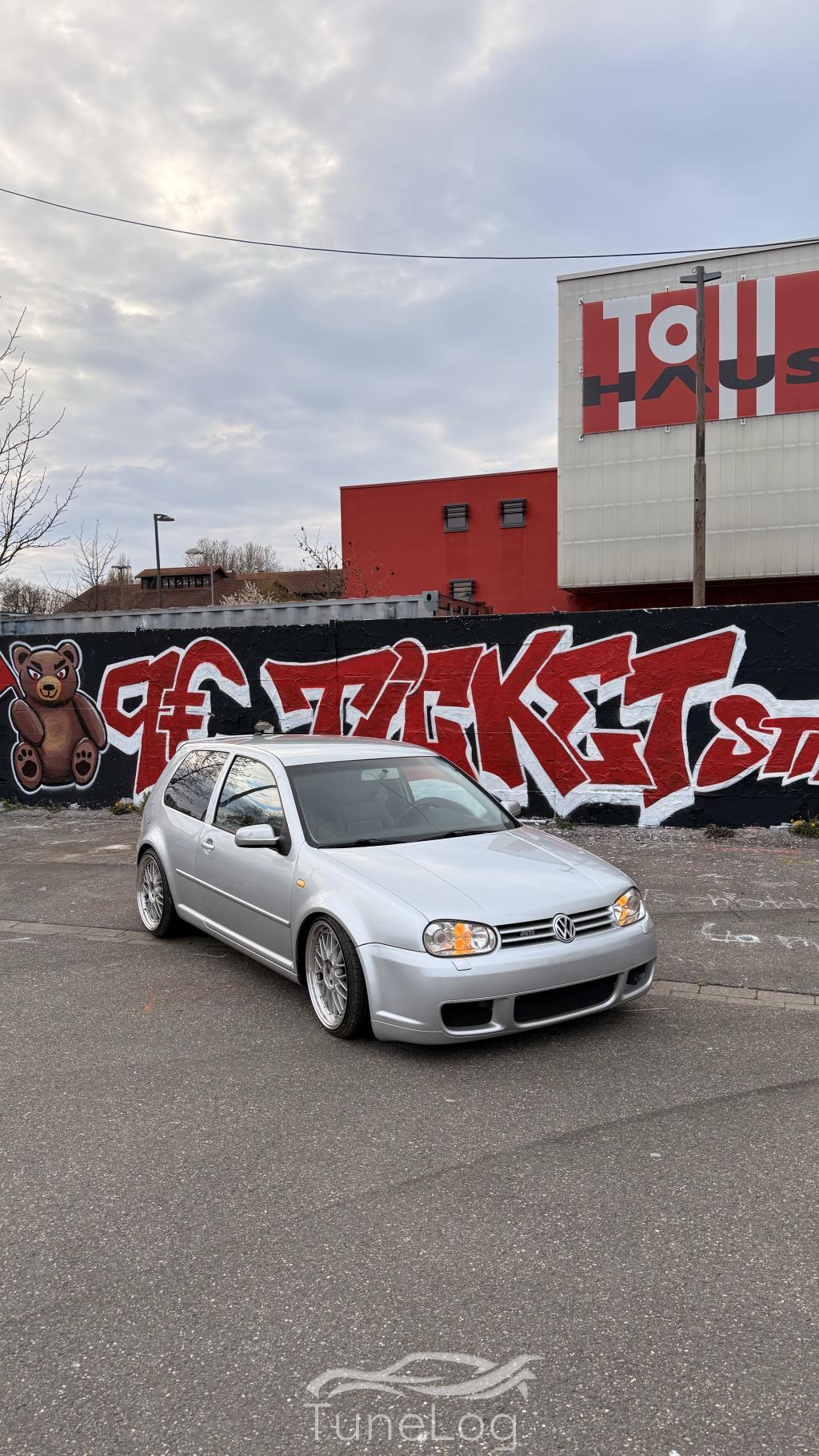 Golf 4