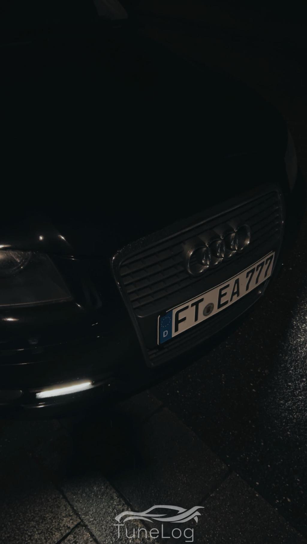 A3 8P